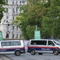 Ogrlica vredna 4,3 miliona dolara ukradena iz muzeja u Beču, policija traga za lopovima