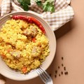 Domaći pilav koji uvek uspeva: Recept za ukusno i rastresito jelo od pirinča