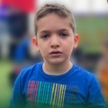 Malom fudbaleru Mihajlu (8) zloćudni tumor promenio sve: Dečak može da ozdravi i ostvari svoj san, lečenje je hitno, Srbijo…
