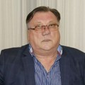 "Ugrađena su mi dva stenta..." Halid Bešlić zbog problema sa zdravljem smršao 20 kila