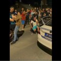Maricama u punoj brzini na građane: Policija brutalno postupala s građanima u protestu VIDEO FOTO