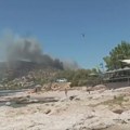 Bukti požar na Atici: Vatra zahvatila celo brdo za 10 minuta, angažovan helikopter u gašenju