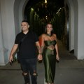 Teodora i Bebica u šoku! Neočekivana pošiljka od nepoznatih ljudi ostavila ih bez teksta, hitno se oglasili (Foto)