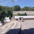 Uklanjanje uločnog otpada i čišćenje više gradskih lokacija
