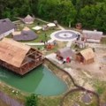 Povratak u srednji vek uz oklope, borbe, kotlić Viteški dani u Keltskom selu u Inđiji, 25. oktobra