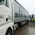 Udruženja transportera Balkana nastavila blokadu graničnih prelaza, danas očekuju rešenje EU