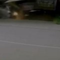 Žestok udes u Vrnjačkoj Banji: Zakucao se velikom brzinom u parking, kamere sve snimile