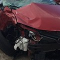 U saobraćajnoj nesreći kod Pančeva jedna osoba poginula, devet povređeno
