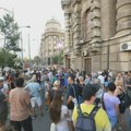 Radnici Robnih kuća "Beograd" najavili protest 12. oktobra ispred Vlade jer im nisu isplaćene otpremnine