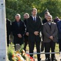 Polaganjem venaca 19. oktobra u Ilićevu, Maršiću i Grošnici obeležena „Tri oktobra“