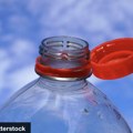 Promena na flašama koja sve izluđuje: Evo zbog čega čep više ne možete da odvojite od ambalaže