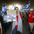 Izraelski kolumnist: Amerika se treba držati politike ‘štapa’ prema Izraelu
