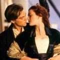 Poljubac sa leonardom dikaprijem bio noćna mora: Kejt Vinslet otkrila šta se desilo na snimanju "Titanika": "On je koristio…