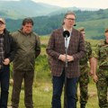 Vučić: Prvi put dejstvovali domaći dronovi Komarac 2, u septembru biće prvih 1.000