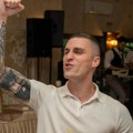 Vranješ na koncertu Ane Nikolić: Pevačica sela na binu, a on u separeu s društvom