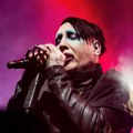 Merilin Menson bez šminke je druga osoba: Ozloglašeni muzičar uhvaćen u prirodnom izdanju i niko ga ne prepoznaje