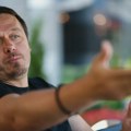 Od košarkaške zvezde do SNS: Ko je Željko Rebrača, koji je čistio prostorije Srpske napredne stranke?