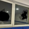 Страшне сцене у Земуну: Хулигани разбијали свлачионице и клупске просторије док су деца била на тренингу! (фото)