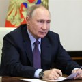 Putin u Biškeku: Nastavićemo da bazu Kant snabdevamo najsavremenijim oružjem