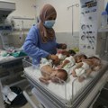 U Egipat stiglo 28 prevremeno rođenih beba iz bolnice Al-Šifa u Gazi