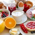 Omiljeni napitak Srba za doručak mogao bi da utiče na stres! Pomaže da duže budemo siti i reguliše šećer u krvi