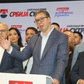 Vučić poručio naprednjacima da "pruže ruku svojim političkim protivnicima": Pokažete poštovanje prema njima