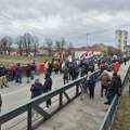 TROČASOVNA BLOKADA GOLEMOG MOSTA U ZNAK PROTESTA: Podrška studentima