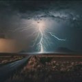 MUP Republike Srbije upozorava! ALARM – Oluja na području Vojvodine, Zapadne i Centralne Srbije i Beograda! UPOZORENJE!
