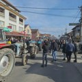 Poljoprivrednici koji protestuju traže hitan sastanak sa Vladom Srbije, incident na blokadi kod Čačka