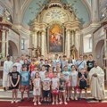 Bogato leto ispunjeno programima za decu i mlade u Zrenjaninskoj biskupiji/ Gazdag nyári programok várták a gyermekeket és…