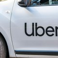 Robotaksiji počeli da uzimaju deo kolača Uberu: Kompanija povukla neočekivan potez i udružila se sa sindikatima