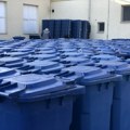 PLAVE KANTE STIŽU U SELA SREMSKE MITROVICE: Planirana podela za 10.500 domaćinstava