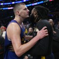 Jokić se pozdravio sa Džordanom „po srpski“ (VIDEO)
