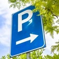 „Samo se parkirao u hladovini”: Internet je zgrožen bahatošću ovog vozača