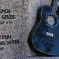 Na današnji dan rođena legenda rok muzike: Prijatelj Milan posetio grob Bore Đorđevića u Čačku