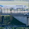 Drama na nebu iznad Sarajeva: Avion upao u vrtlog drugog aviona, jaka sila stjuardesu bacila na plafon letelice, povređeno…