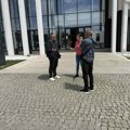 Ponovo odložen glavni pretres u kragujevačkom sudu Draganu J. Vučićeviću koga je sudija Baković tužio zbog uvrede