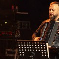 Borko Radivojević predvodio orkestar na koncertu u čast Tome: "Ako je publika osetila da je ponovo među nama, uspeli smo"
