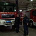 MUP: Noćas gašen požar u stanu na Novom Beogradu, 18 osoba evakuisano