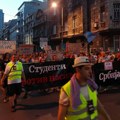 Održan novi protest opozicije "Srbija protiv nasilja u Beogradu": Demonstranti šetali do RTS-a i REM-a