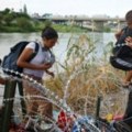 Predsednik Meksika: Oko 10.000 migranata dnevno ide ka granici, krive sankcije SAD