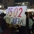 I novosadski i beogradski studenti krenuli peške na veliki skup u Kragujevcu