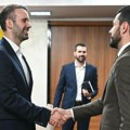 Spajić imun na ultimatum DPS: Johan Satler nije uspeo da reši ustavnu krizu, opoziciji sporni srpski jezik i dvojno…