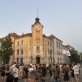 „Nećemo ići na adrese SNS funkcionera, to će jednog dana policija“ – održan protest u Nišu