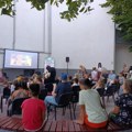 Otvoren prvi bioskop pod zvezdanim nebom: Veliki kulturni događaj za mališane i njihove roditelje u Varavarinu