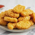 Znate li šta se zaista nalazi u pilećim medaljonima?