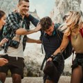 Zašto su zauzete osobe uvek privlačnije? Zašto žene posle 40 sve češće biraju beauty suplemente, a ne samo kreme? Zašto je…
