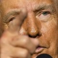 "Da li je ovo moguće?!" Tramp poslao udarnu poruku: Bože blagoslovi Ameriku