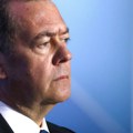 Medvedev: Stanovnici Grenlanda mogli bi da glasaju za pridruživanje Rusiji