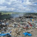 Neprospavana i teška noć za meštane: Telima čuvaju deponiju Goveđak, sa druge strane Sjenica se guši u smeću